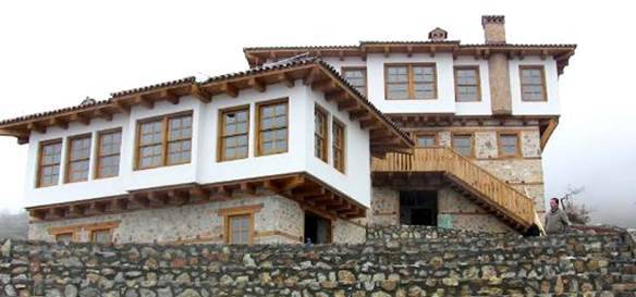 ÜSKÜP TÜRK RADYOSU