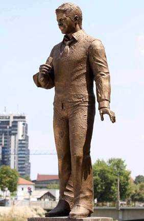 ÜSKÜP TÜRK RADYOSU