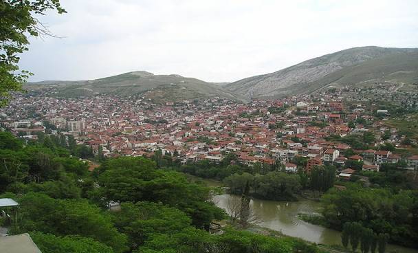 Dosya:Veles panoram.JPG